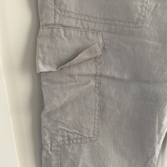 Eileen Fisher 100% Organic Linen Cargo Capri Pants - Picture 3 of 9